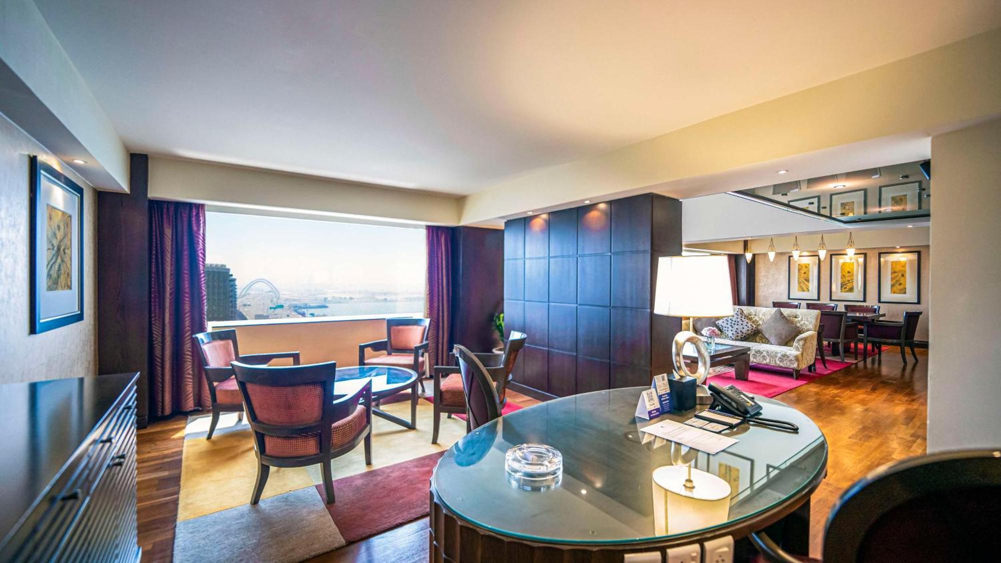 Hyatt Regency - Corniche 5* Dubai